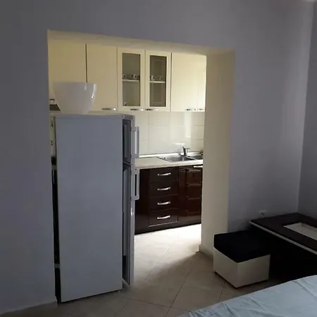 Kombinat Studio * Tirana